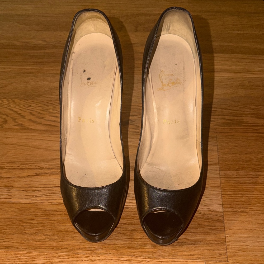 Christian Louboutin Elegant Black Peep Toe Heels